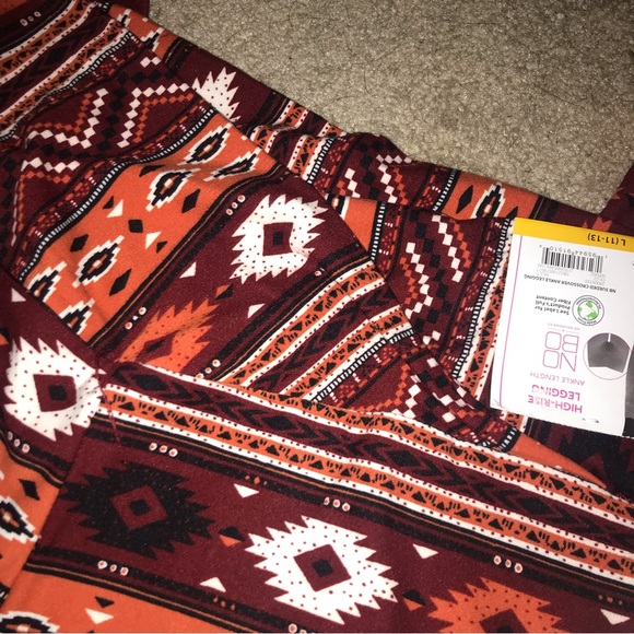 No Boundaries Cross Fold High Waist Leggings NWT - Picture 5 of 7